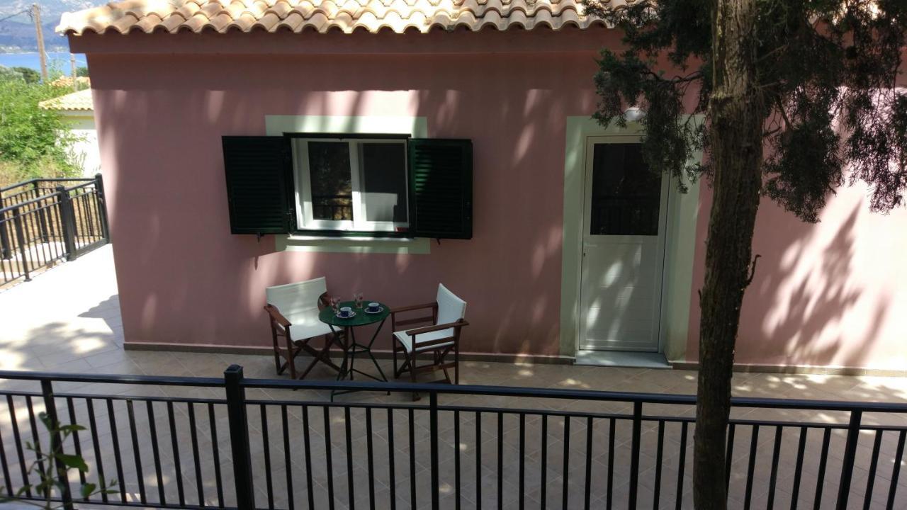 Victoria'S Summer House Lixouri Exterior foto